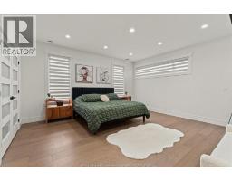 3082 BETTS AVENUE - 23