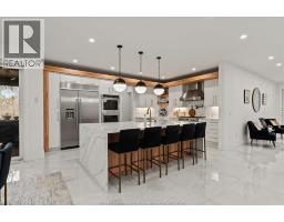 3082 BETTS AVENUE - 6