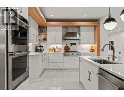 3082 BETTS AVENUE - 9