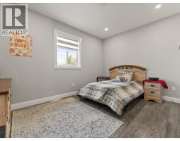 1320 GRAND MARAIS ROAD East - 20