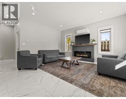 1320 GRAND MARAIS ROAD East - 38