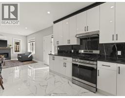 1320 GRAND MARAIS ROAD East - 44