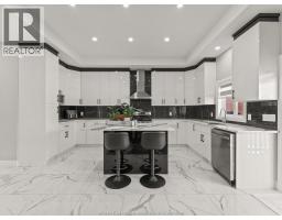 1320 GRAND MARAIS ROAD East - 8