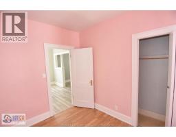 558 ELM - 14