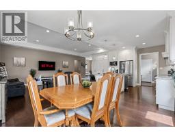 24 PEACHTREE LANE - 18