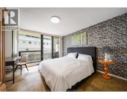 111 RIVERSIDE DRIVE UnitNo. 312 - 21
