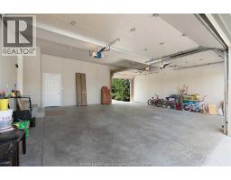 1078 CHARLOTTE CRESCENT - 13