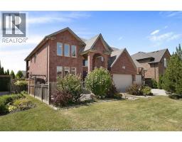 1078 CHARLOTTE CRESCENT - 2