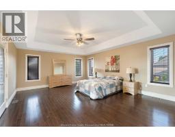 1078 CHARLOTTE CRESCENT - 35