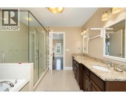 1078 CHARLOTTE CRESCENT - 39