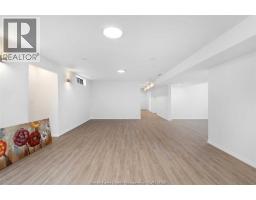 1078 CHARLOTTE CRESCENT - 43
