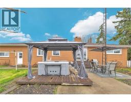 54 MERSEA ROAD 12 - 9