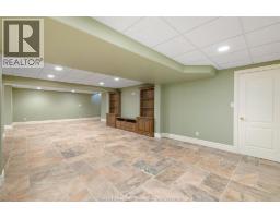 2055 HICKORY LANE - 39