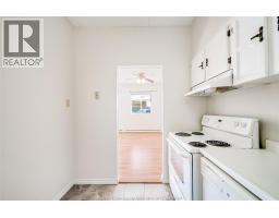 3950 WYANDOTTE STREET UnitNo. 105 - 23