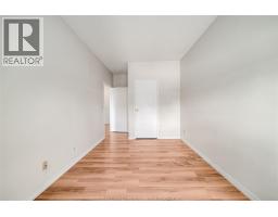 3950 WYANDOTTE STREET UnitNo. 105 - 29