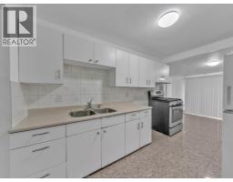 3748 WHITNEY - 14