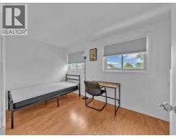 3748 WHITNEY - 25
