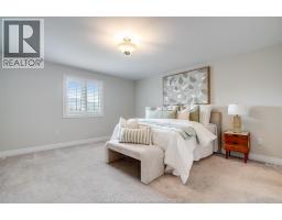1181 Hayes - 12