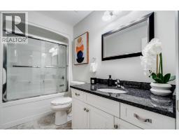 1181 Hayes - 18