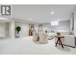 1181 Hayes - 20