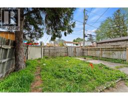816 DAWSON ROAD - 25