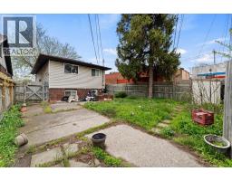 816 DAWSON ROAD - 27