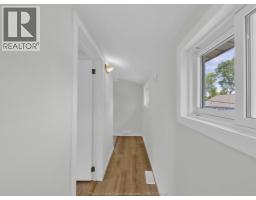 320 LAKEVIEW AVENUE - 24