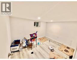 1127 JOSEPHINE AVENUE - 21