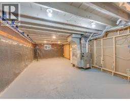 1219 ELSMERE AVENUE - 45