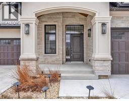 236 MANOR S GROVE - 4