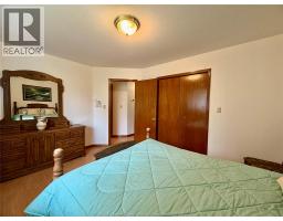1637 ST. CLAIR AVENUE - 16