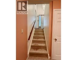 1637 ST. CLAIR AVENUE - 18