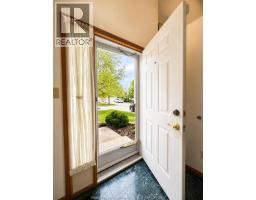 1637 ST. CLAIR AVENUE - 32