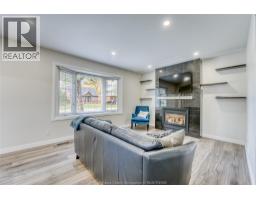 994 EDWARD AVENUE - 9