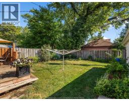 854 BELLEPERCHE PLACE - 34