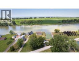 21240 DOCKSIDE - 31
