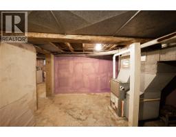 894 UNIVERSITY AVENUE - 35