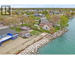 162 Robson Rd - 4
