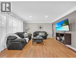 162 Robson Rd - 5