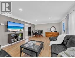 162 Robson Rd - 6