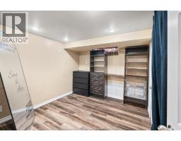 2870 GLENWOOD - 36