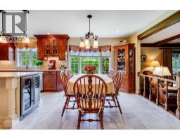 106 MILL CREEK CRESCENT - 11