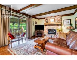106 MILL CREEK CRESCENT - 12