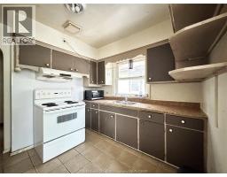 3006 Alexander AVENUE - 7