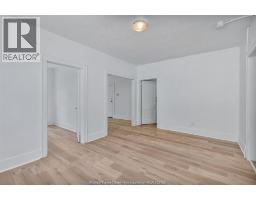 1094 Lincoln ROAD - 31