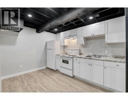 1094 Lincoln ROAD - 41