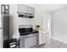 1073 JEFFERSON - 14