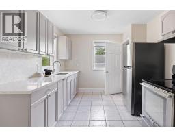 1073 JEFFERSON - 17