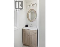 1073 JEFFERSON - 23