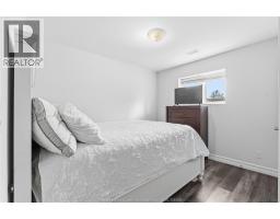 98 PETER AVENUE - 27